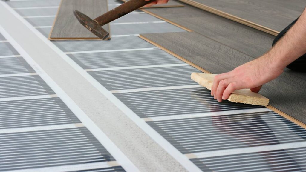 De woning is voorzien van vloerverwarming.